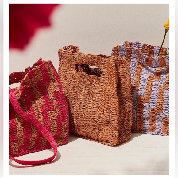 Free People Women’s Brunch Date Clutch - Picture 1 of 16